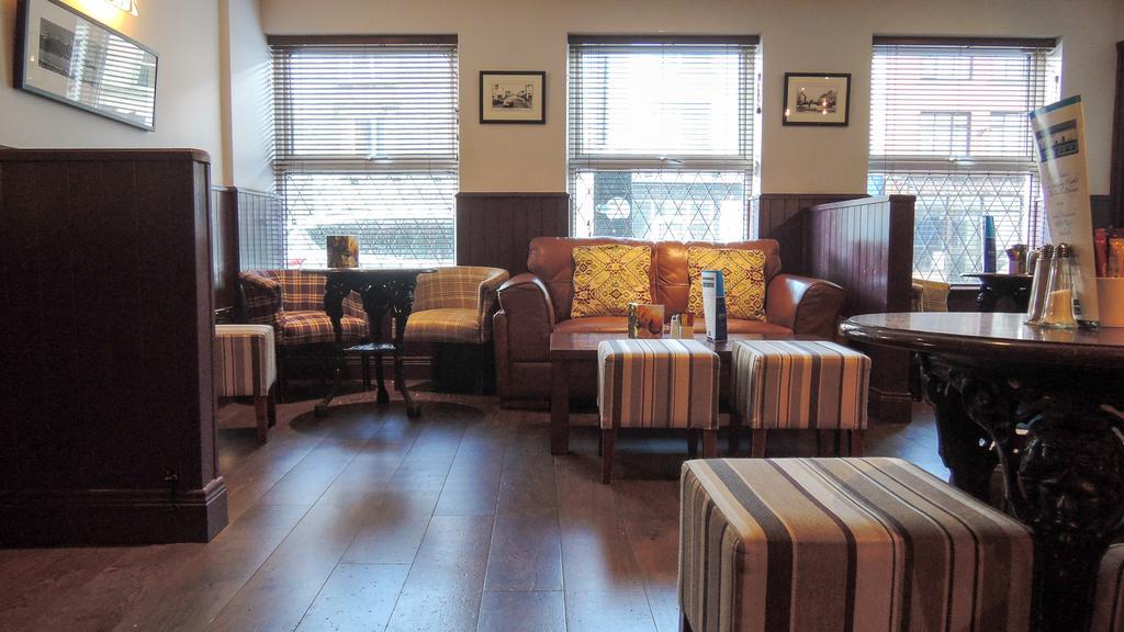 Dalton Inn Hotel Claremorris Zewnętrze zdjęcie