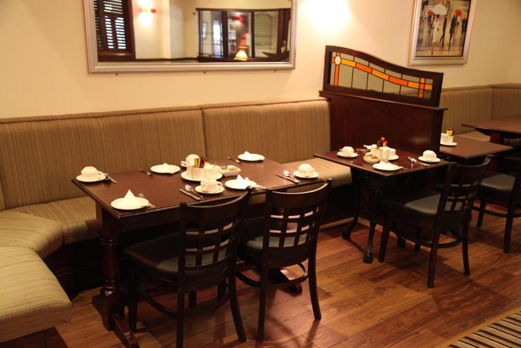 Dalton Inn Hotel Claremorris Zewnętrze zdjęcie