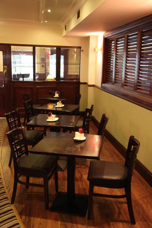Dalton Inn Hotel Claremorris Zewnętrze zdjęcie