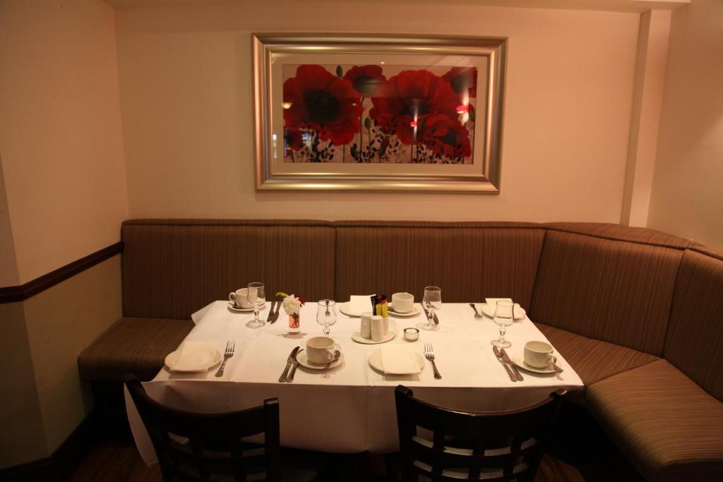 Dalton Inn Hotel Claremorris Zewnętrze zdjęcie
